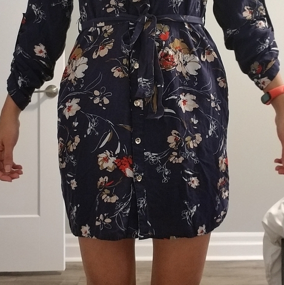 Light floral dress - Picture 5 of 7